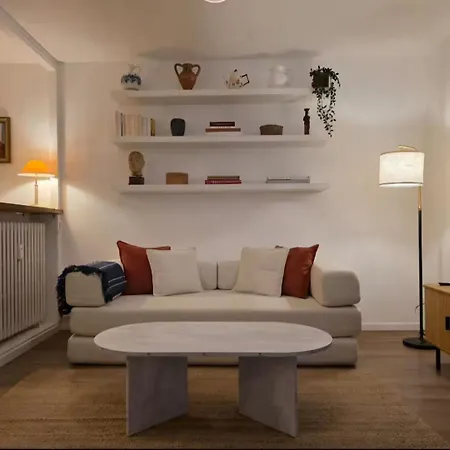 Neo Retro Avec Balcon Apartment *